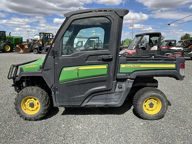 Image of John Deere XUV 835M equipment image 3