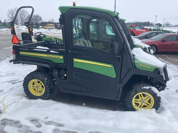 Main image John Deere XUV 835R