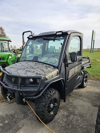 Main image John Deere XUV 835R