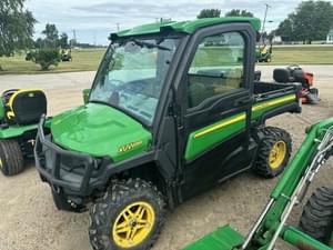 2020 John Deere XUV 835R Image