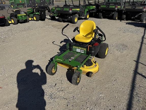 Image of John Deere Z345M equipment image 3