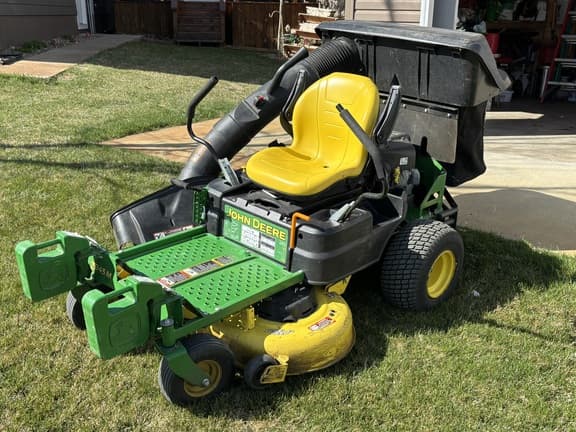 Image of John Deere Z345M equipment image 1