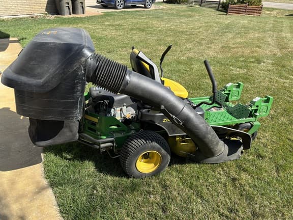 Image of John Deere Z345M equipment image 4