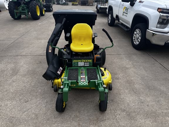 Image of John Deere Z345R equipment image 1