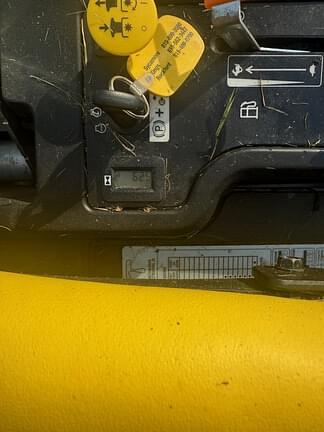 Image of John Deere Z345R equipment image 2