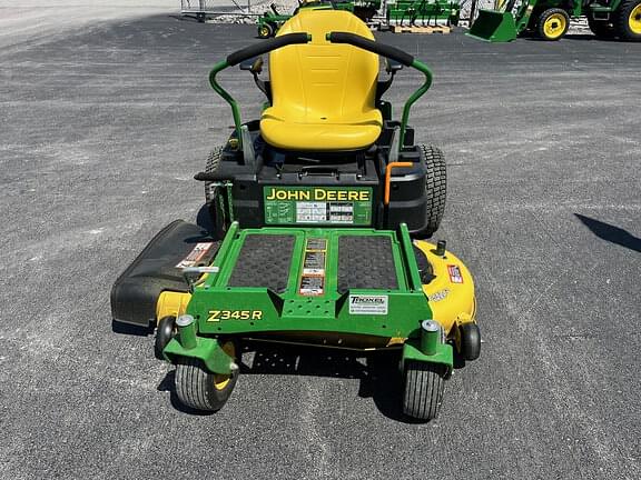 Image of John Deere Z345R equipment image 1