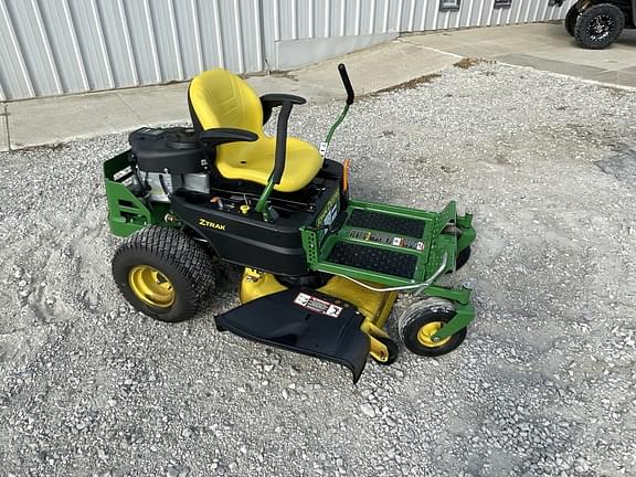 Image of John Deere Z345R equipment image 1