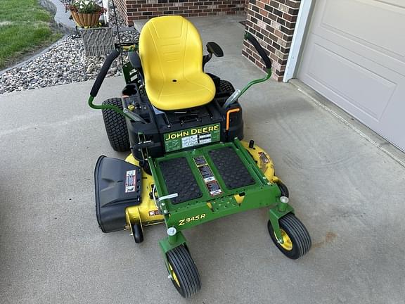 Image of John Deere Z345R Primary image
