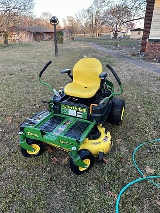 Image of John Deere Z345R equipment image 1