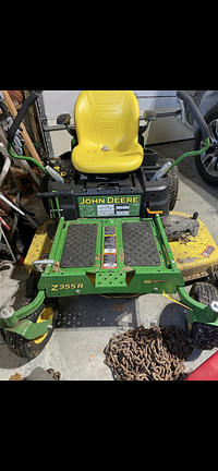 Image of John Deere Z355R equipment image 4