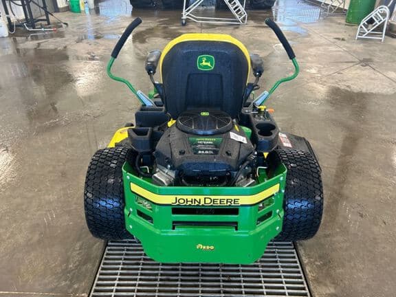 Image of John Deere Z365R equipment image 3