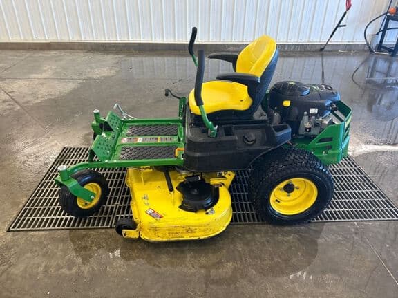Image of John Deere Z365R equipment image 1