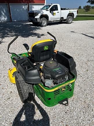 Image of John Deere Z525E equipment image 2