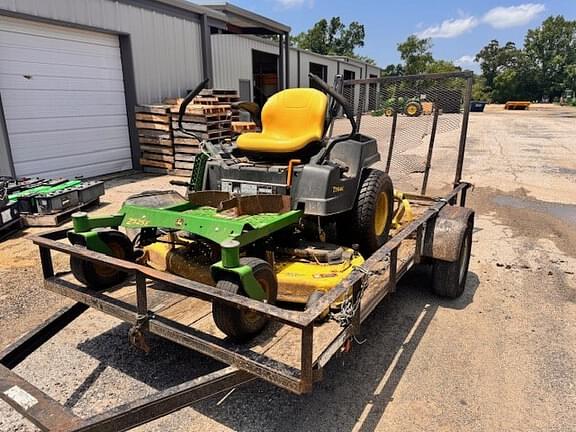 Image of John Deere Z525E equipment image 2