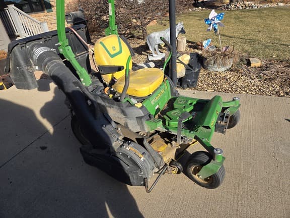 Image of John Deere Z530M equipment image 1