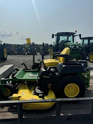 Image of John Deere Z535M equipment image 2