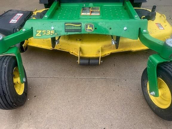 Image of John Deere Z535M equipment image 3