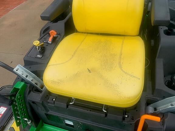 Image of John Deere Z535M equipment image 2