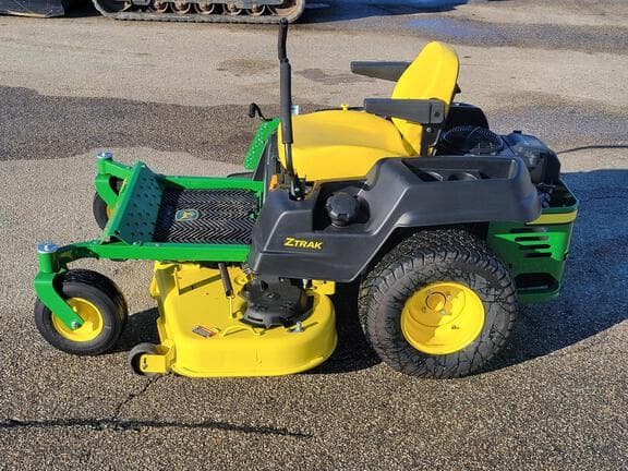 Image of John Deere Z540M equipment image 1