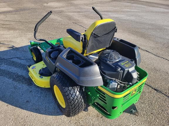 Image of John Deere Z540M equipment image 2