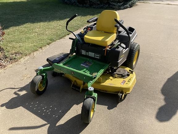 Image of John Deere Z540M equipment image 2