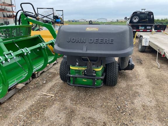 Image of John Deere Z540M equipment image 2