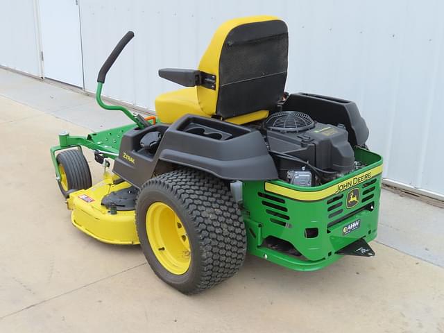 Image of John Deere Z540R equipment image 4