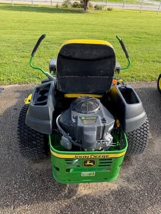 Image of John Deere Z540R equipment image 4