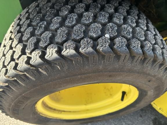 Image of John Deere Z540R equipment image 4