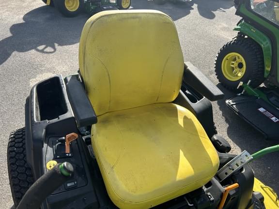 Image of John Deere Z540R equipment image 2