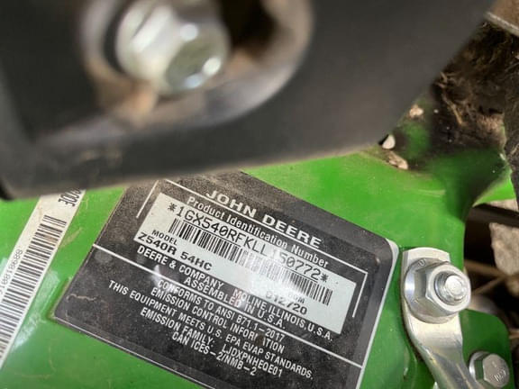 Image of John Deere Z540R equipment image 4