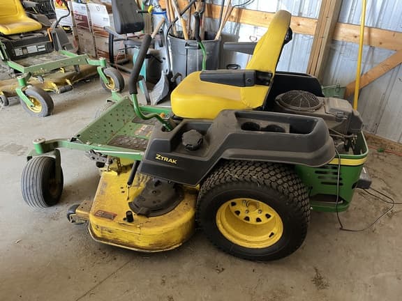 Image of John Deere Z540R equipment image 1