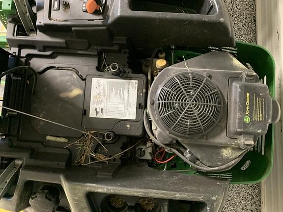 Image of John Deere Z540R equipment image 4