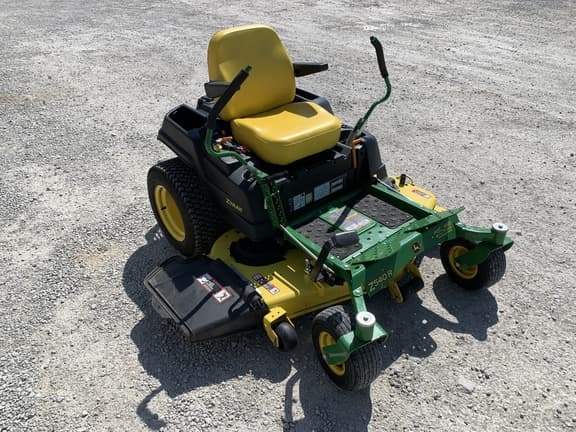 Image of John Deere Z540R equipment image 3