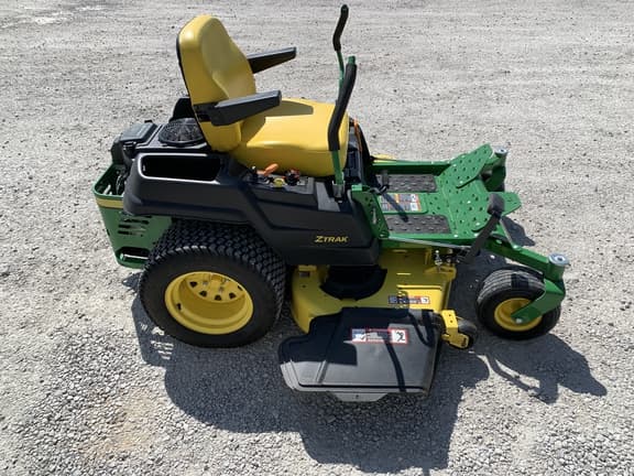 Image of John Deere Z540R equipment image 4
