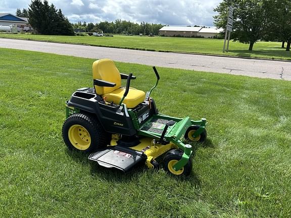Image of John Deere Z540R equipment image 4