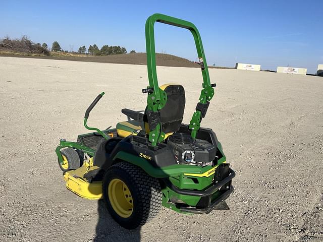 Image of John Deere Z545R equipment image 4