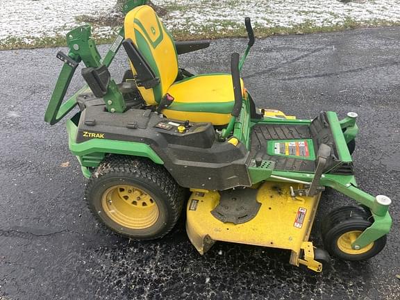 Image of John Deere Z545R equipment image 3