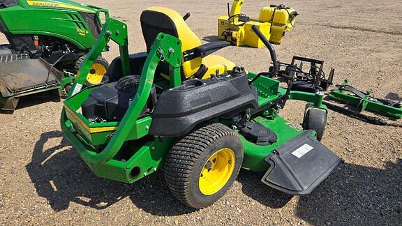 Image of John Deere Z720E equipment image 2