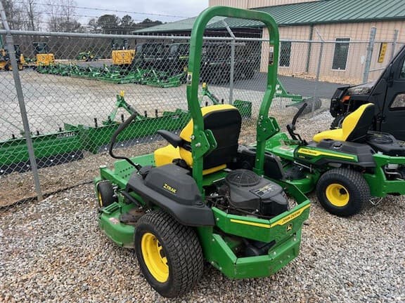 Image of John Deere Z720E equipment image 4