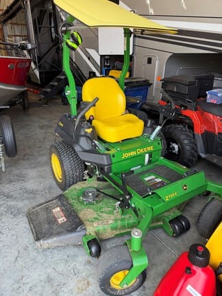 2020 John Deere Z720E Equipment Image0