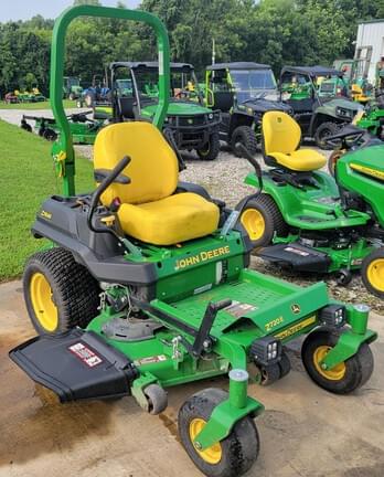 Image of John Deere Z720E equipment image 1