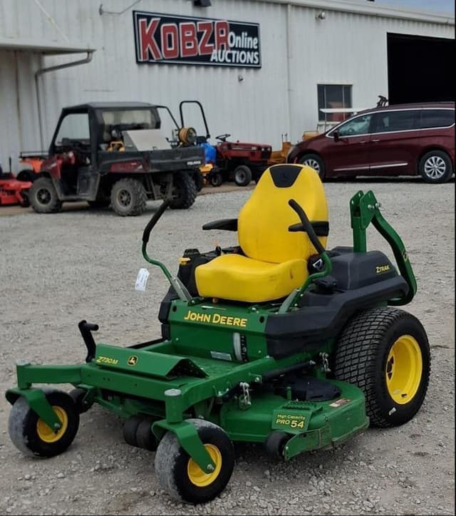Image of John Deere Z730M equipment image 1
