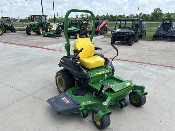 Image of John Deere Z735E equipment image 3