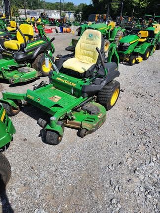 Image of John Deere Z735M equipment image 3