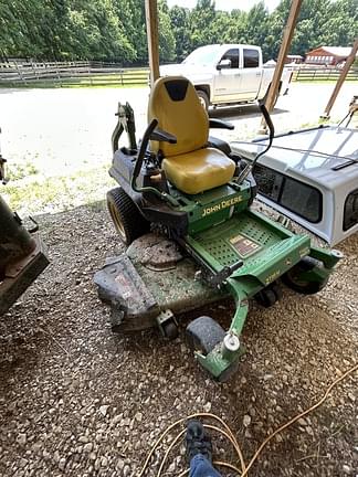 Image of John Deere Z735M equipment image 2