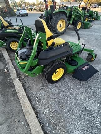 Image of John Deere Z735M equipment image 2