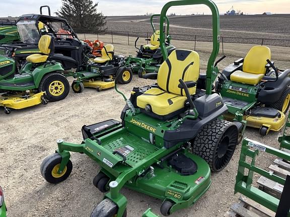 Image of John Deere Z740R equipment image 3