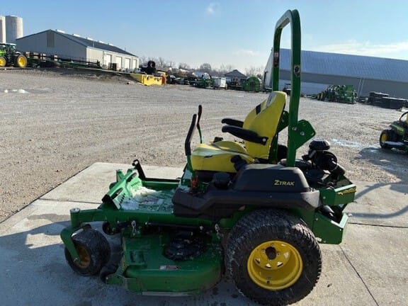 2020 John Deere Z740R Equipment Image0