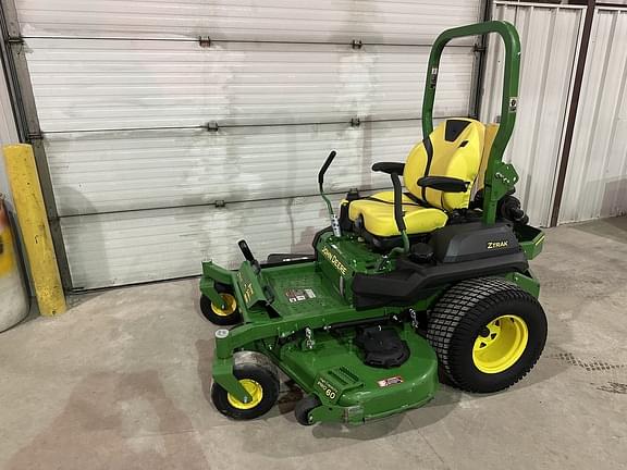 Image of John Deere Z740R equipment image 1